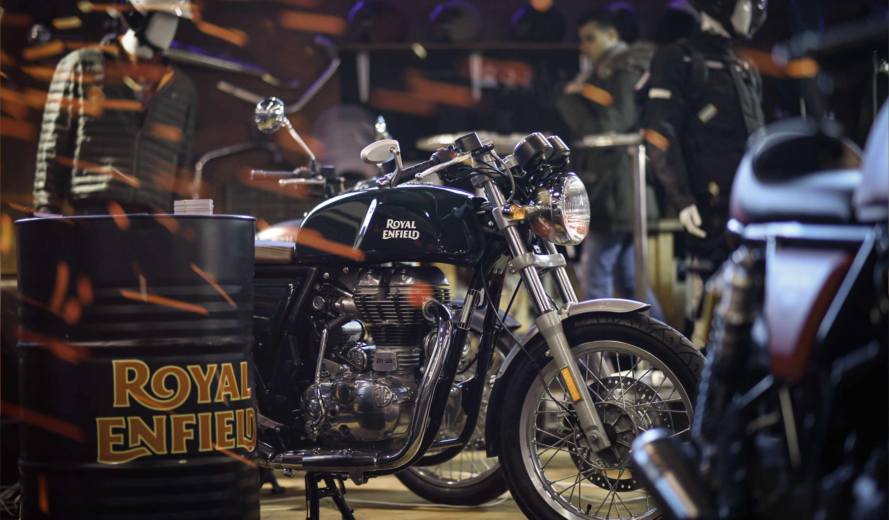 Space-worldwide-Royal Enfield exhibition trade show motorbike